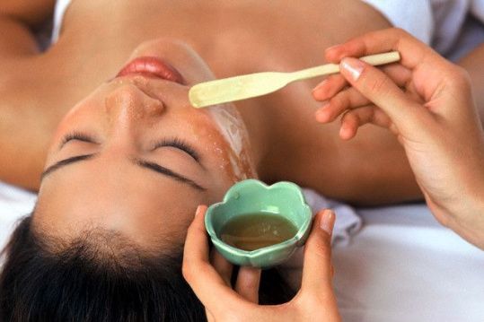 Come curare la dermatite con l’ olio extravergine di oliva - L'Acropoli di Puglia